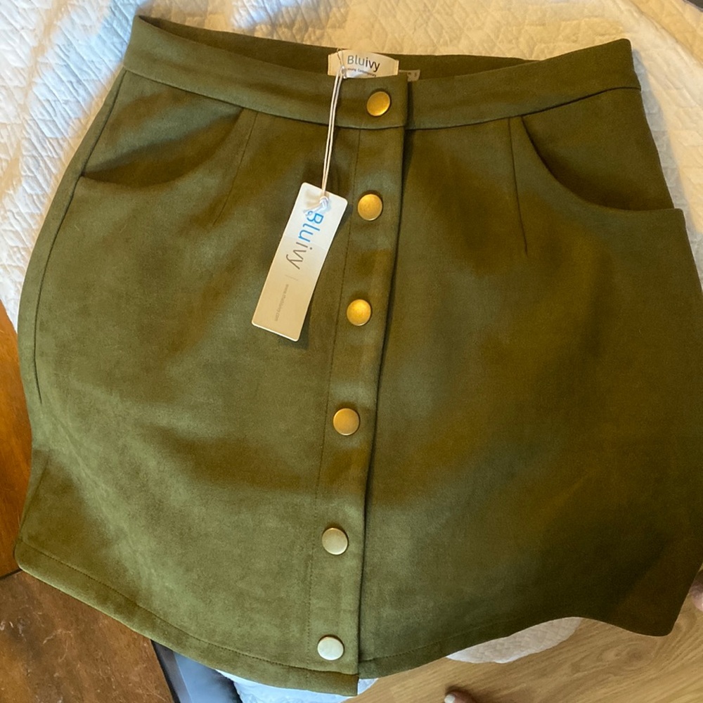 BNWT suede mini skirt